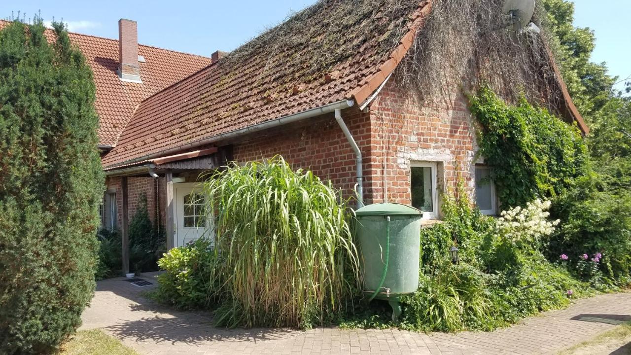 Ferienhaus Kranich Federow Exterior photo